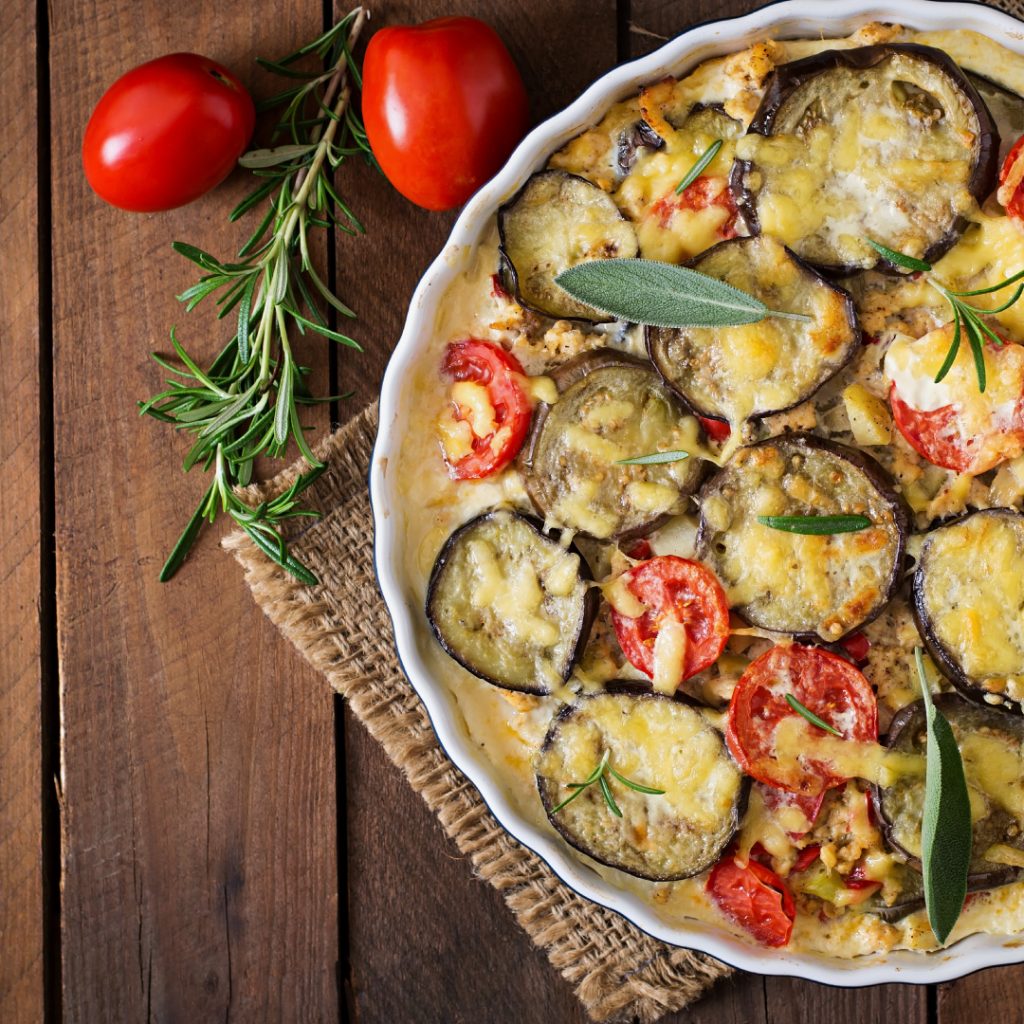 Sommerlicher (Auberginen-Tomaten)-Auflauf - Heinrichsthaler