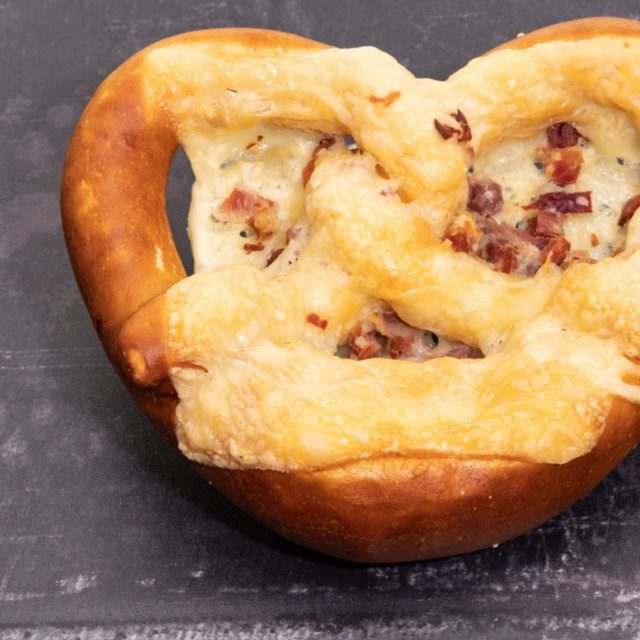 Käse-Laugen-Brezel für Kinder - Heinrichsthaler