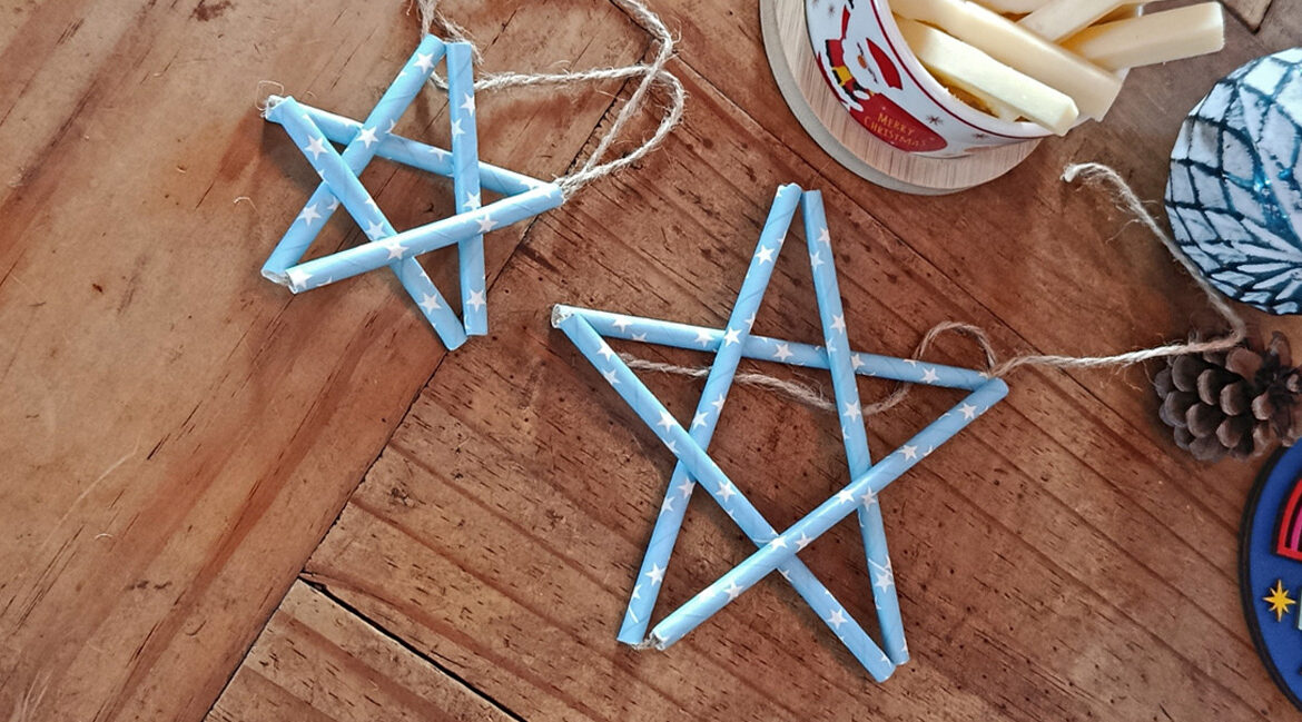 Basteln im Advent: Bunte Strohhalm-Sterne