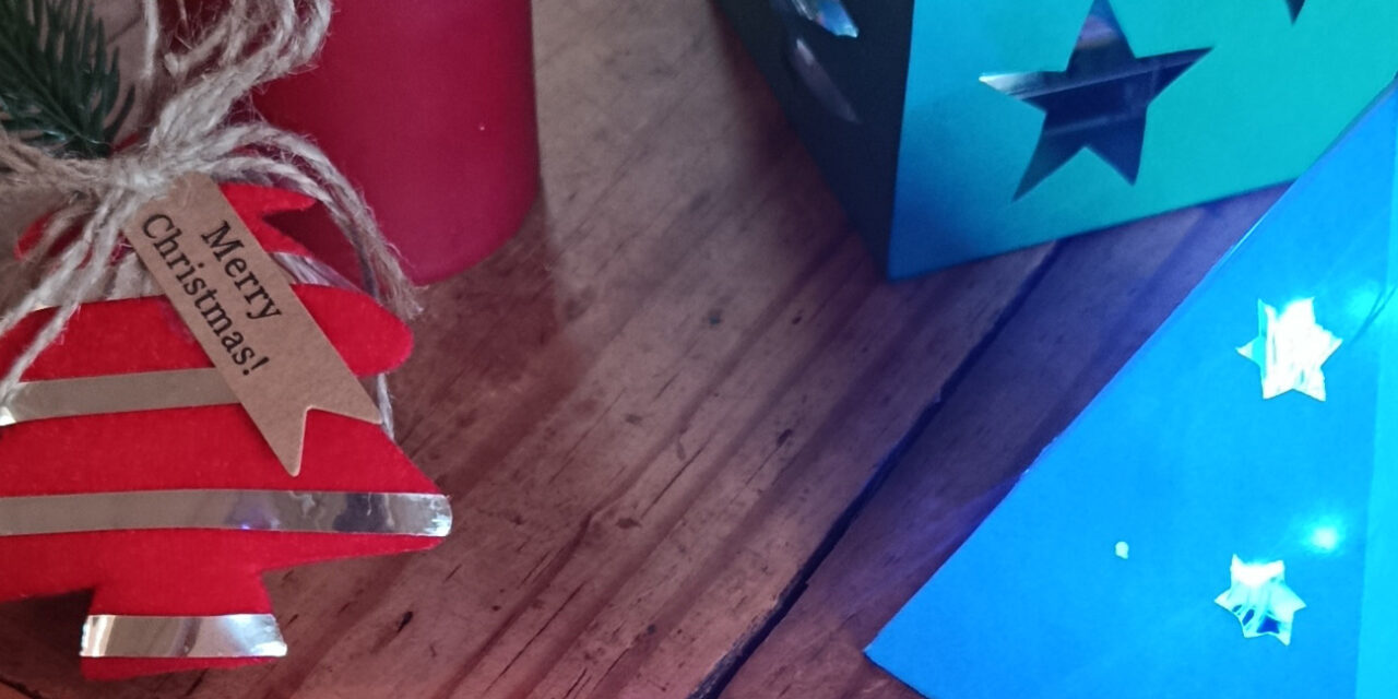 Basteln im Advent mit Heinrichsthaler: Weihnachtslaterne